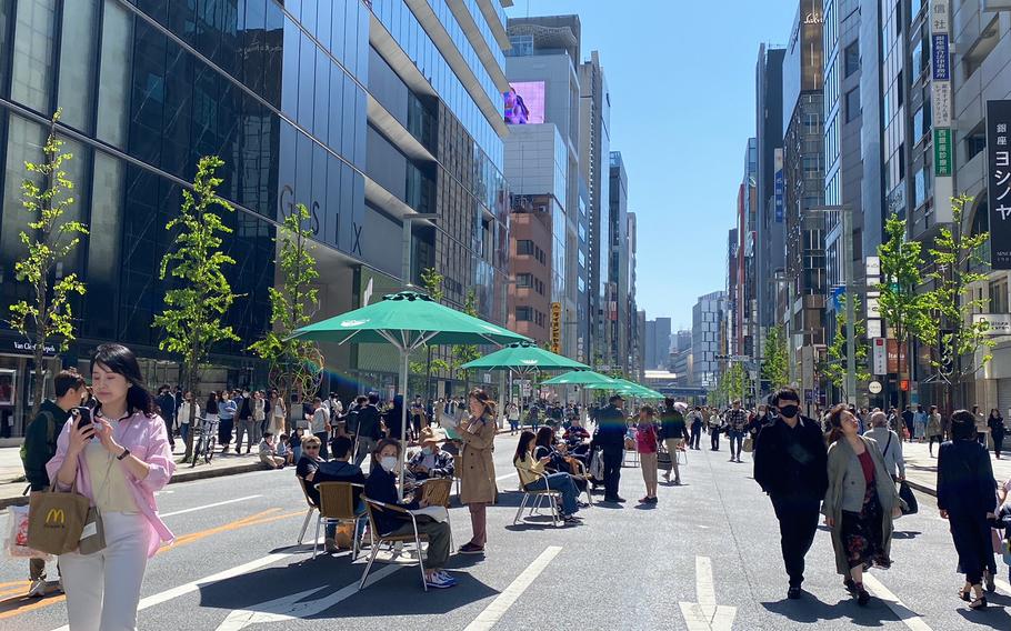 Pedestrian’s paradise in Ginza.